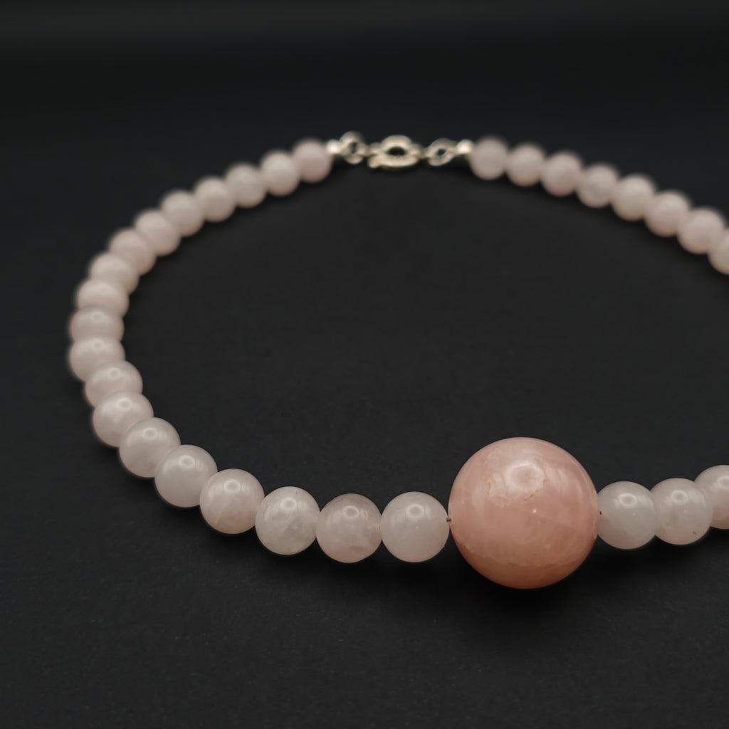 Huruma: Rosen quartz 10mm left view