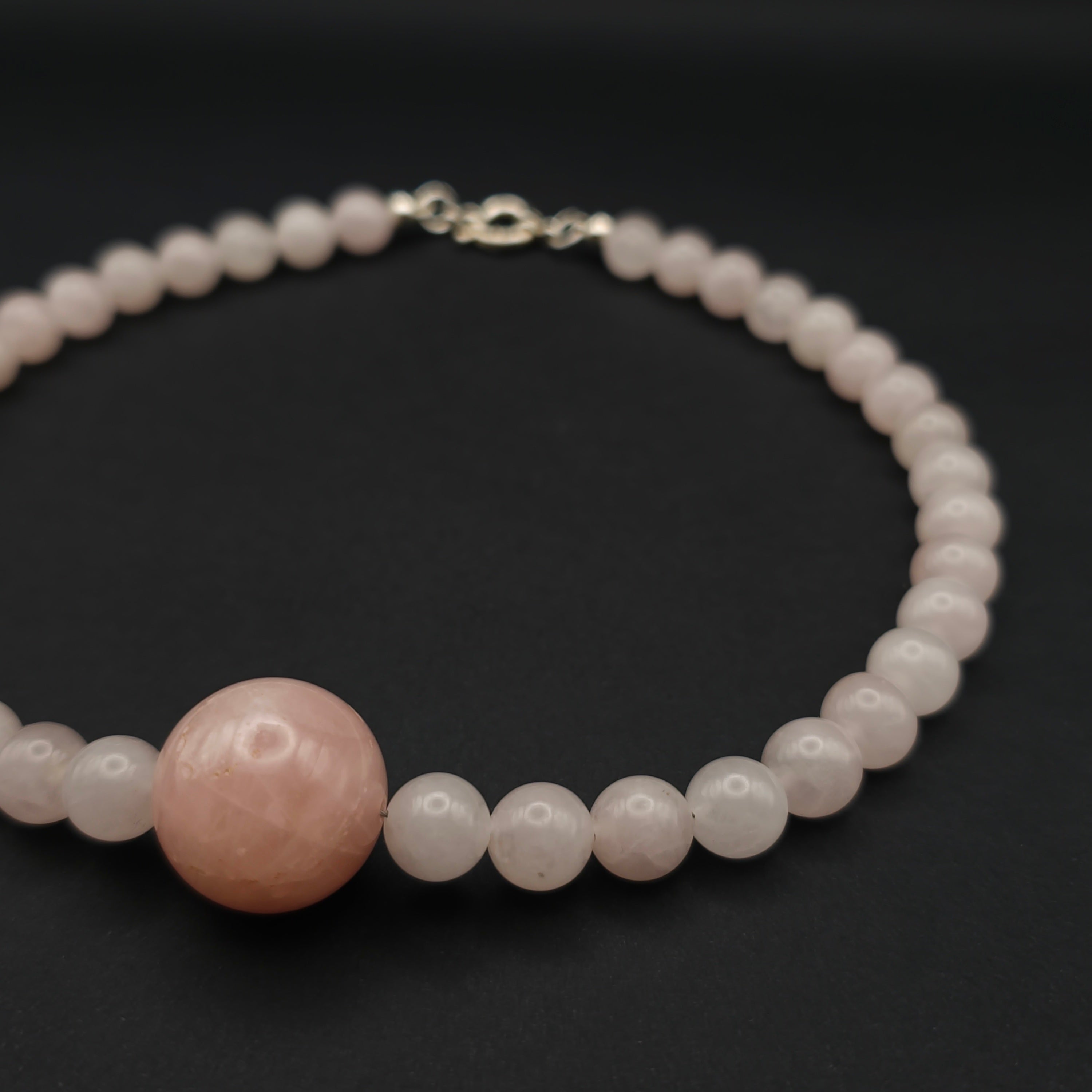 Huruma: Rosen quartz 10mm right view