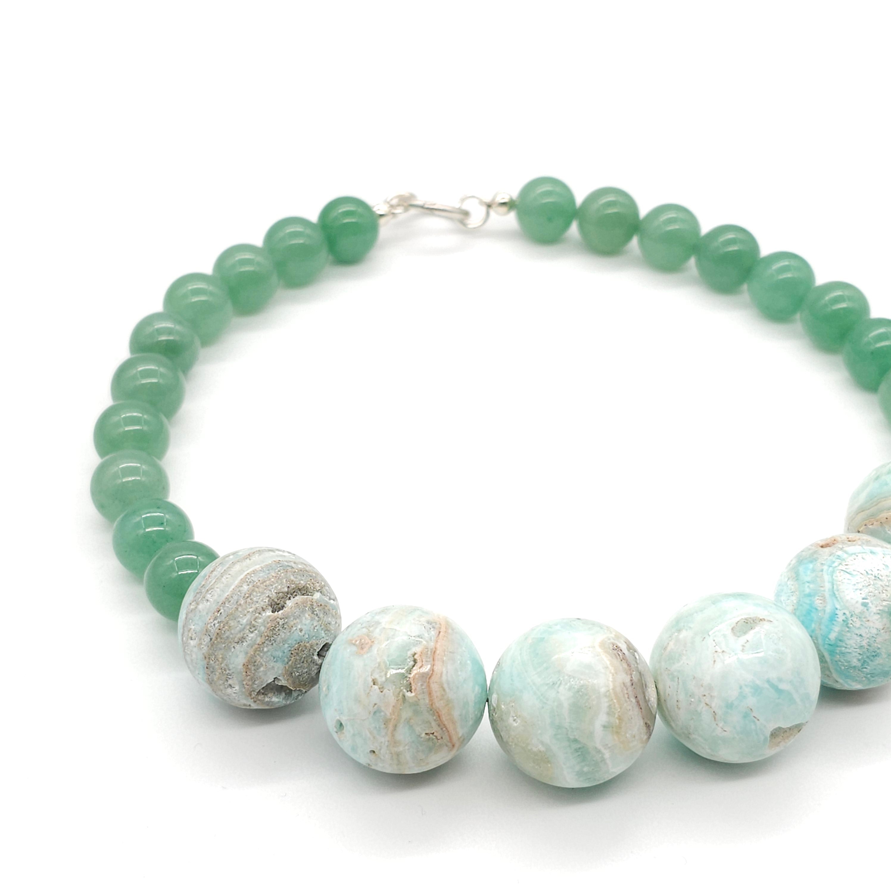 Masika: Aventurin, blue Aragonit left view