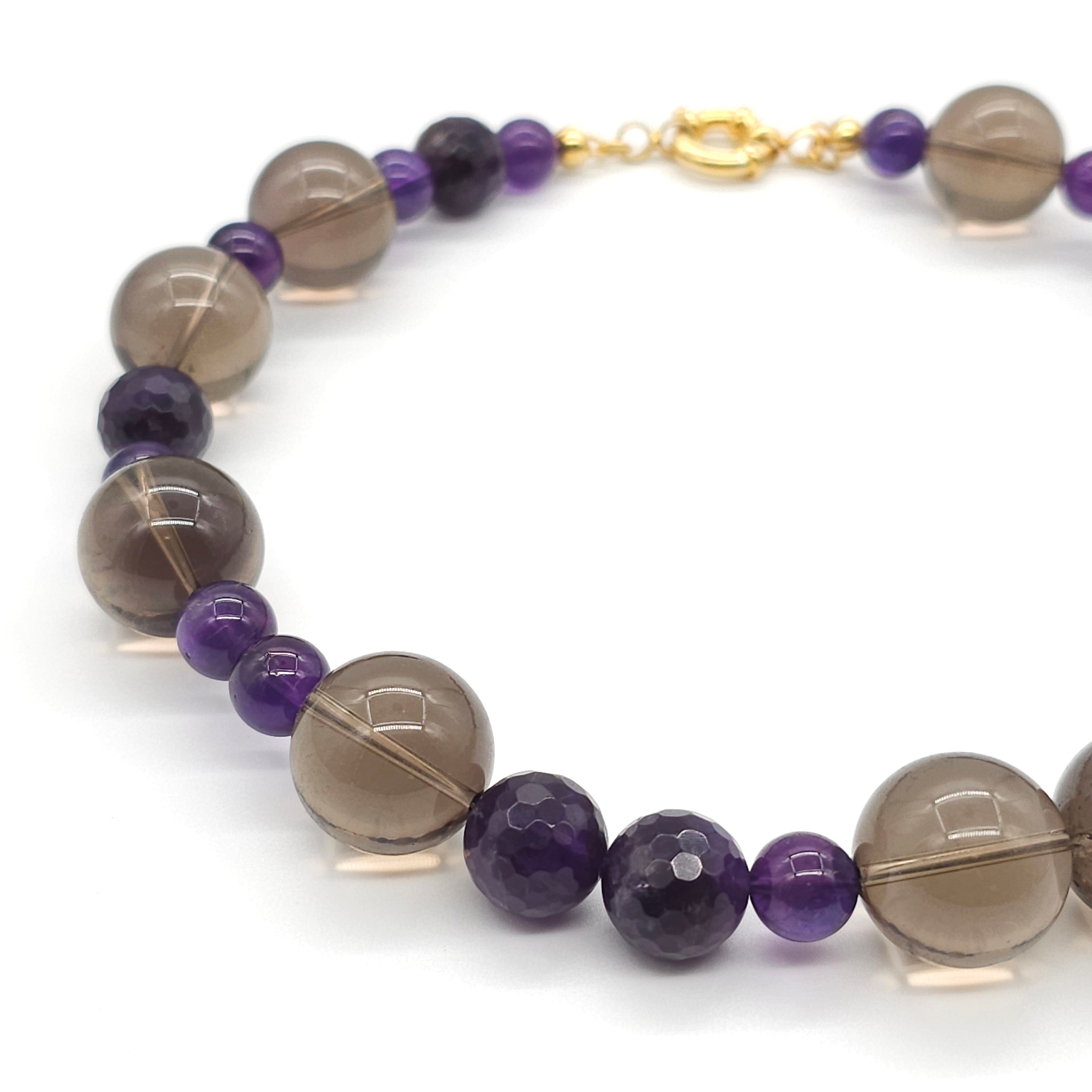 Nuru: Amethyst Crystal Quartz left view